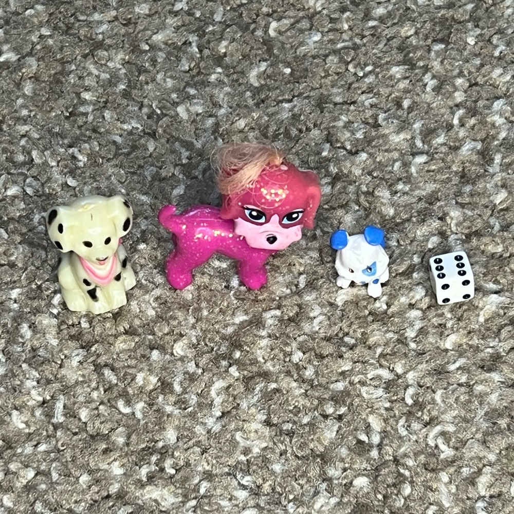 Lot of 3 Mini Dog Figurines + Dice Itty Bitty Teeny Tiny Teensy Weensy Dalmation